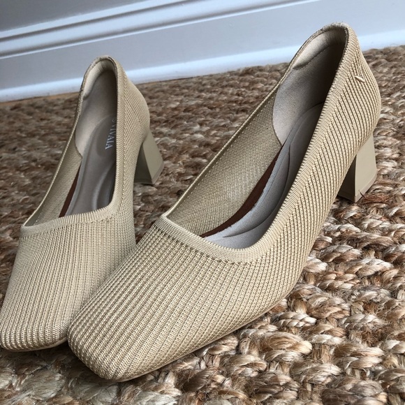 Vivaia Melody Pro Square Toe Chunky Heel. Size 39 - Picture 2 of 15